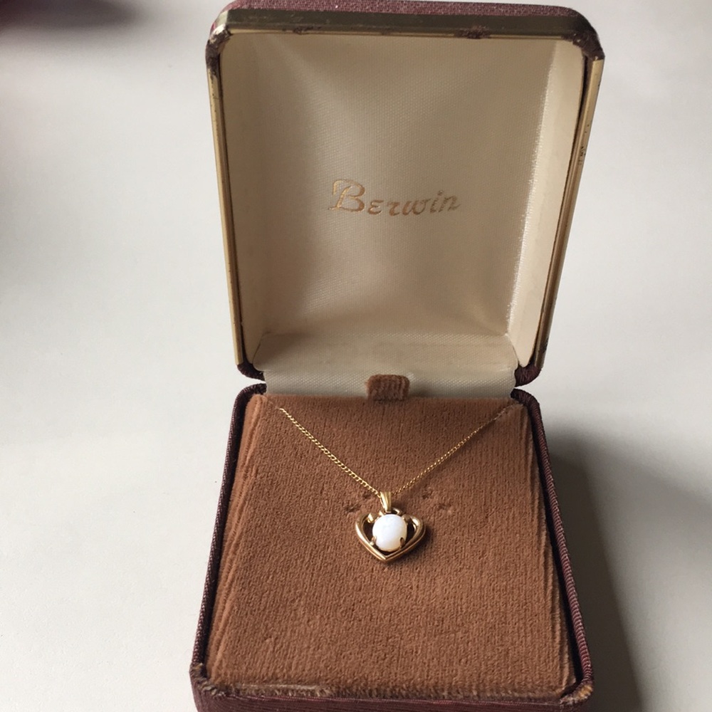 Vintage 1970’s Gold Filled Opal Heart Pendant Necklace
